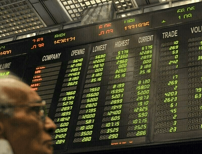 PSX Rebounds Over 800 Points Amid IMF Optimism After Volatile Session